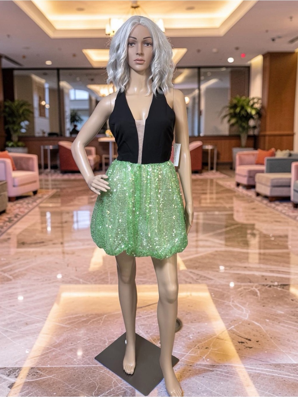 Amylynn NWT Sz M Suzi  Black Halter Top & Green Fairy Whimsigoth  Skirt (0753)